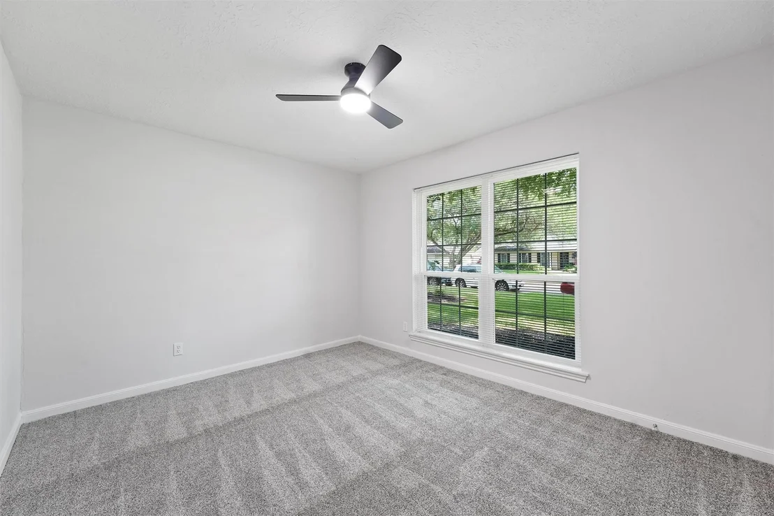 Photo of 3203 Greenridge Drive