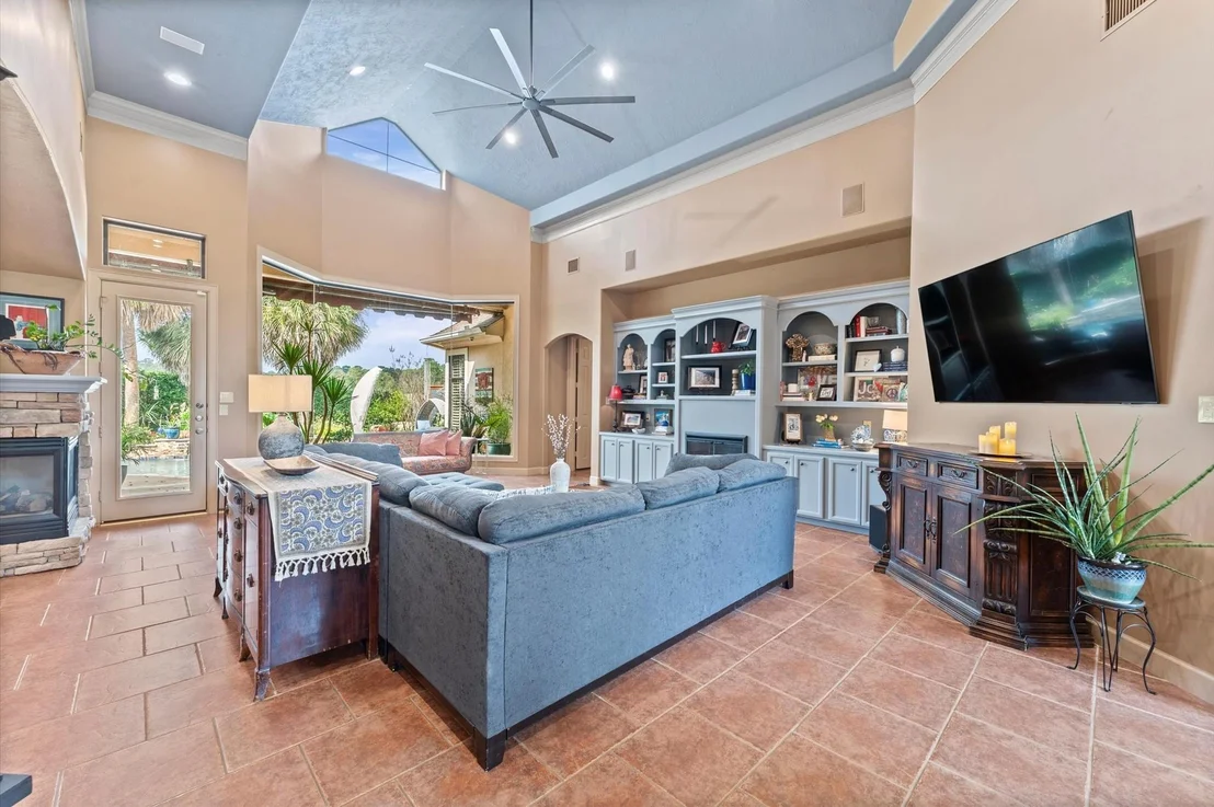 Photo of 9722 Crestwater Circle