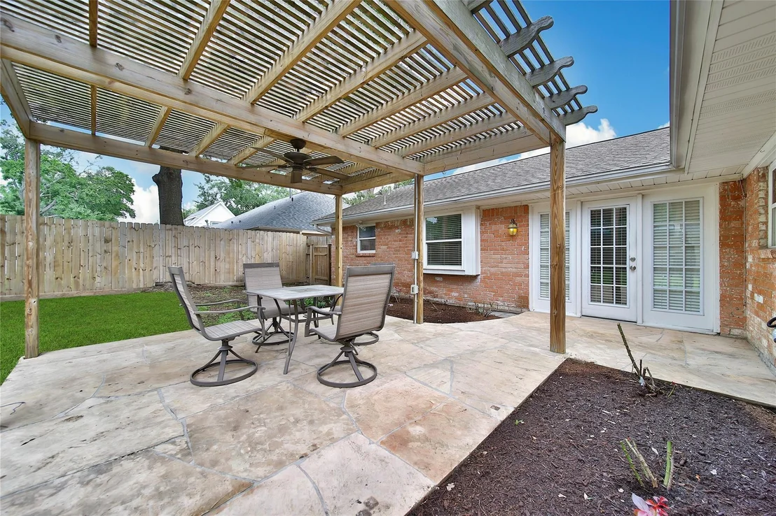 Photo of 995 Curtin Street