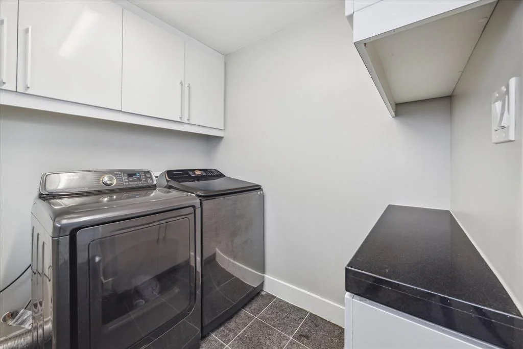Photo of 4002 Chatham Lane