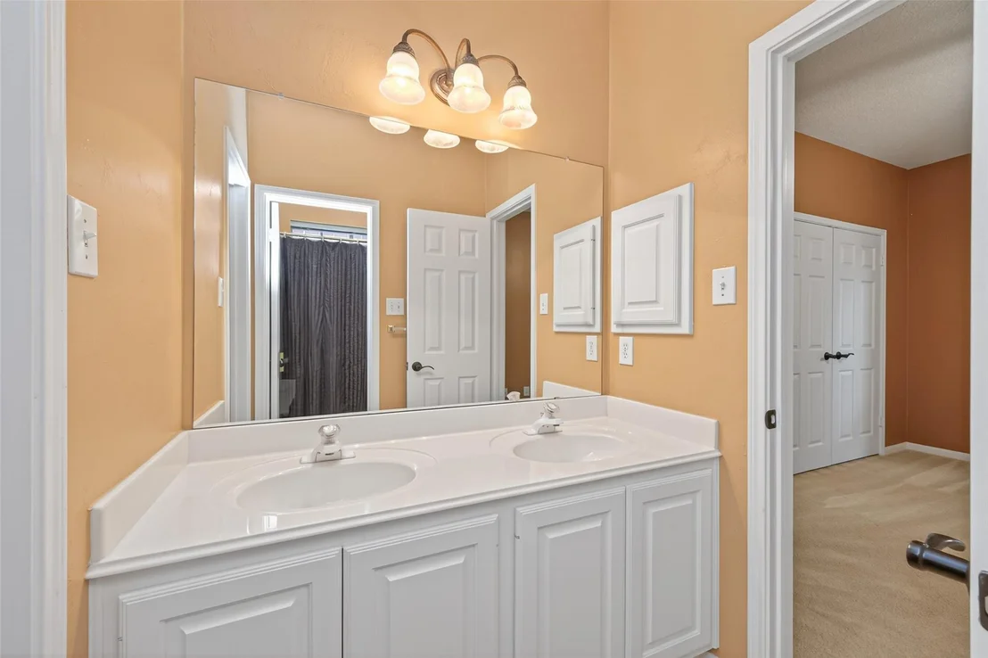 Photo of 7 Windridge Place
