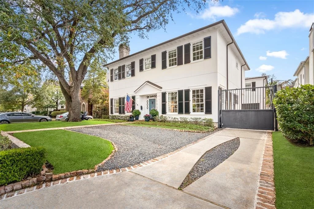 Photo of 2443 Pelham Drive