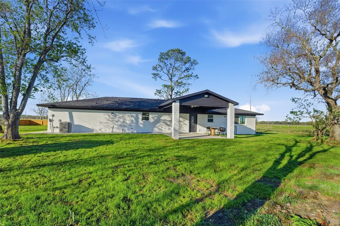 Photo of 6623 County Road 4