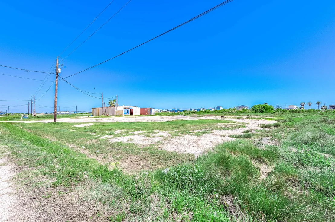 Photo of 47-50 409-411 Cr 204 Dolphin Way
