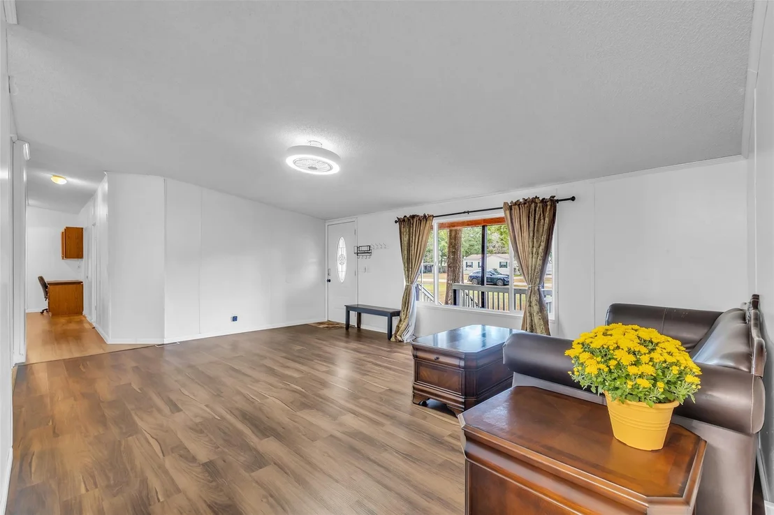 Photo of 16352 Crockett Crossing