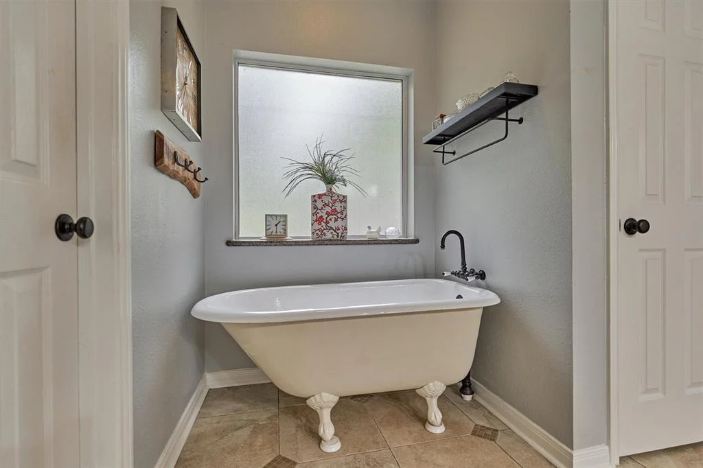 Photo of 1267 Heritage Lane