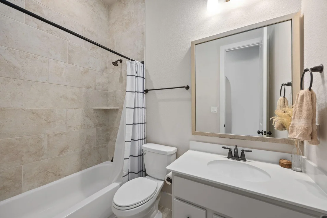 Photo of 38 Madrone Terrace Place