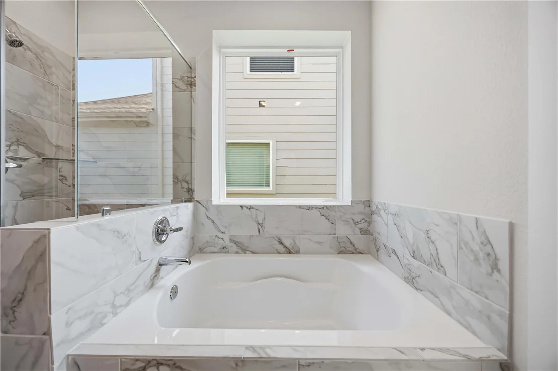 Photo of 1082 Lilly Lane