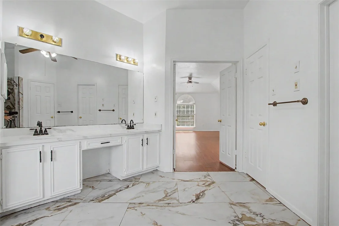 Photo of 515 Spring Moss Drive