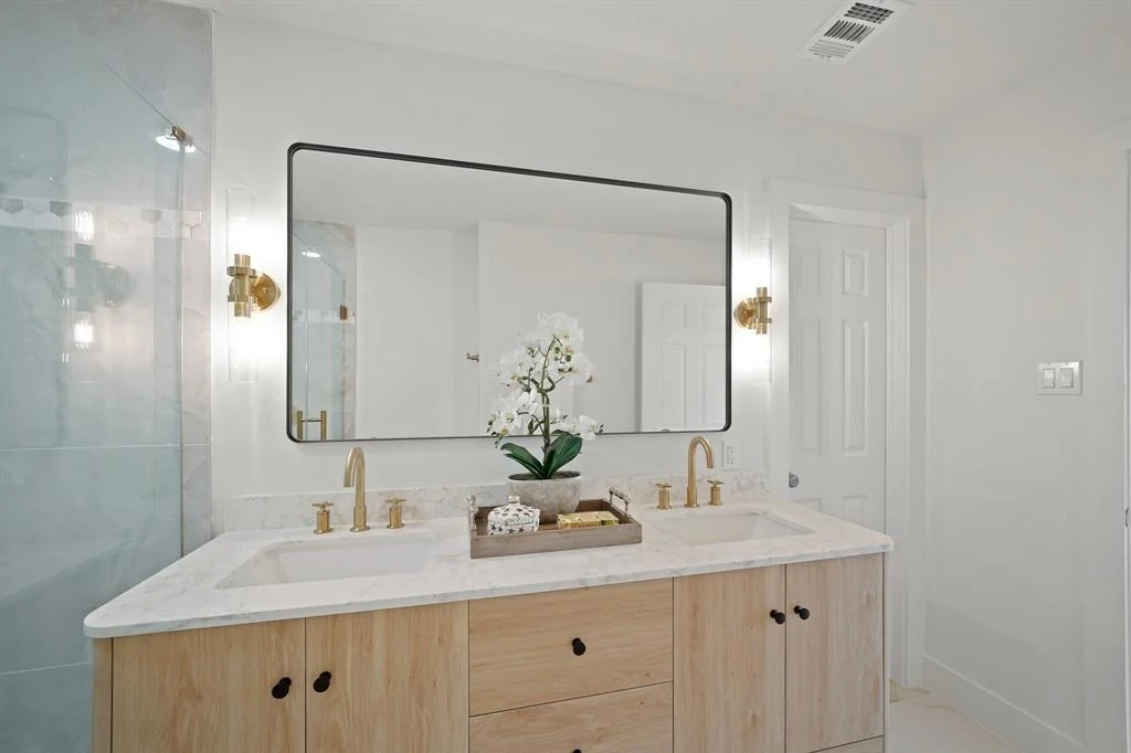 Photo of 4115 Gardendale Drive