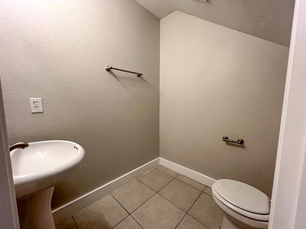Photo of 1007 Grassy View Drive