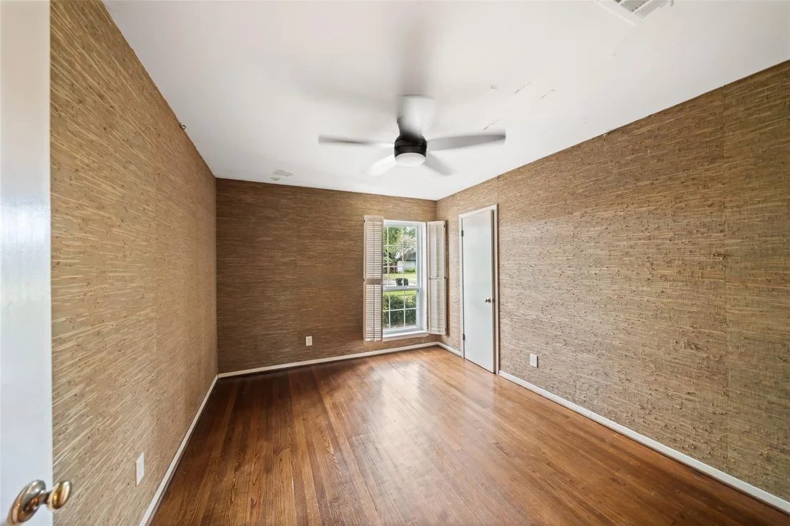 Photo of 6918 Pine Grove Drive