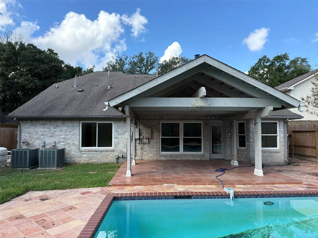 Photo of 1115 Long Prairie Drive