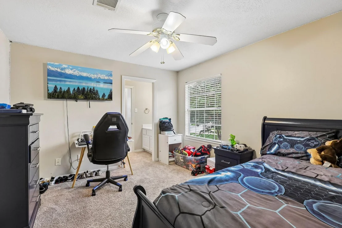 Photo of 410 Spring Lakes Haven