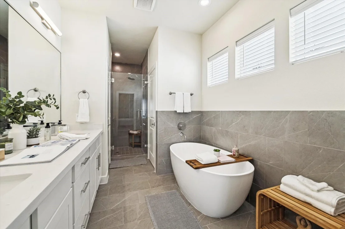 Photo of 3912 Willowbend Point Drive