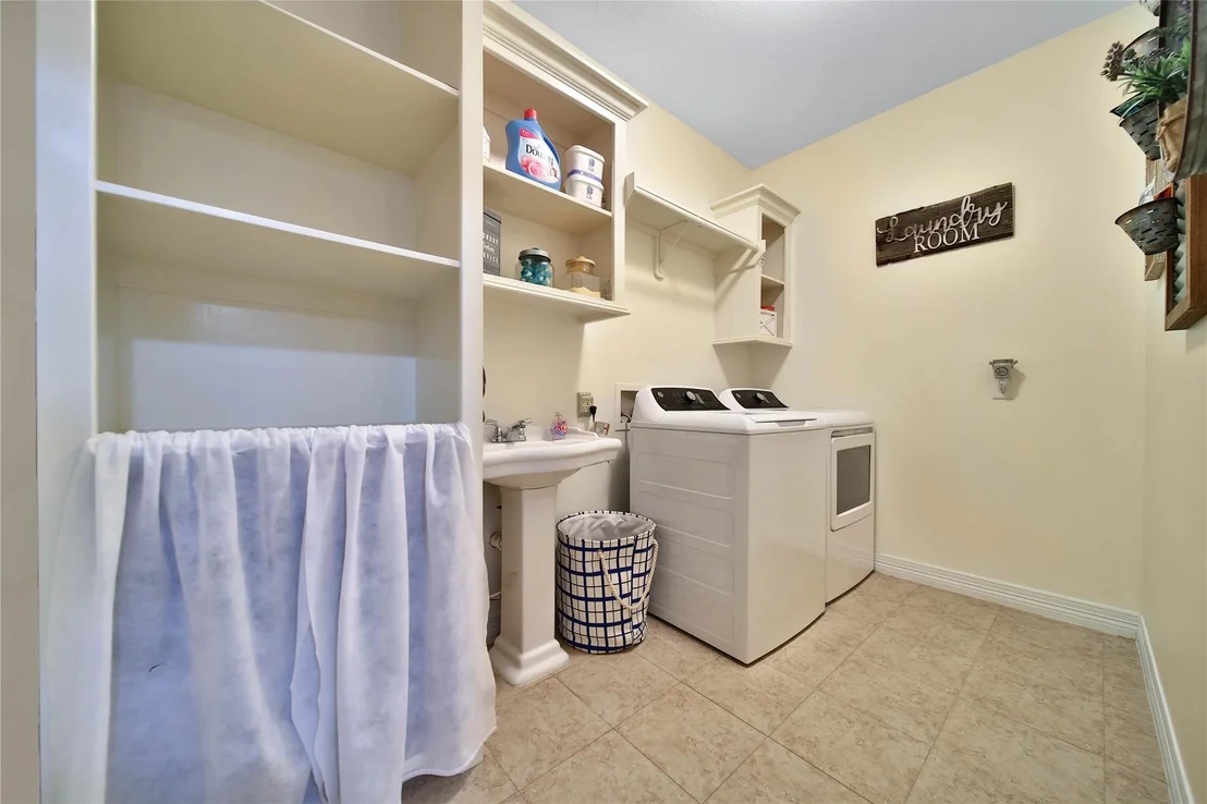 Photo of 21 Twin Forks Drive