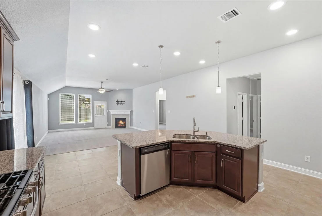 Photo of 1911 Cedar Ridge Lane