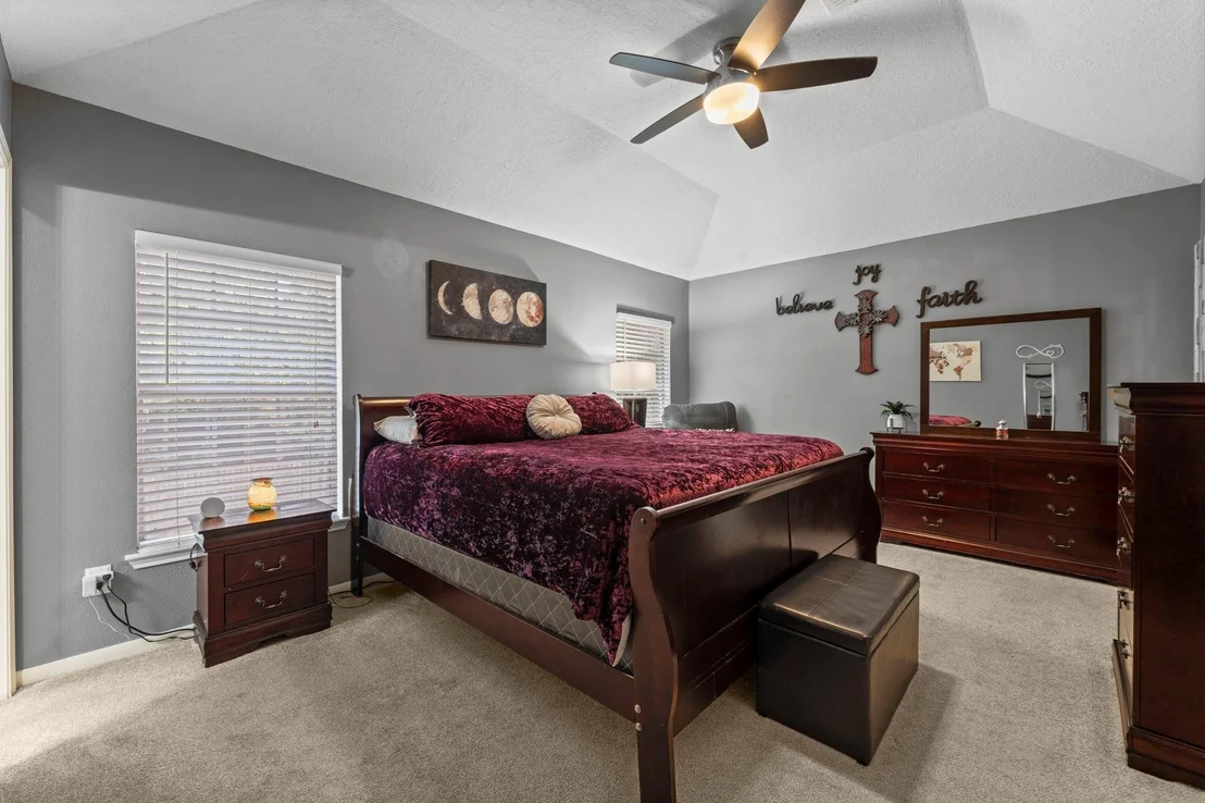 Photo of 94 Rockridge Drive
