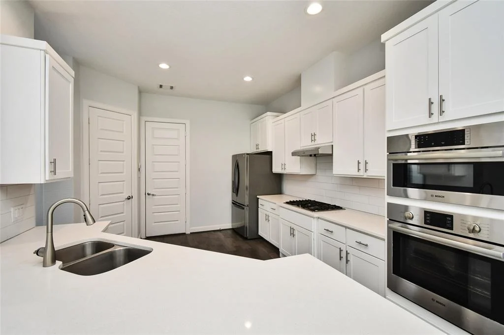 Photo of 305 Willard Street