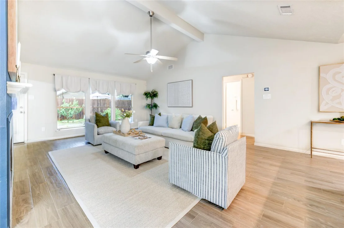 Photo of 2323 Foundary Drive