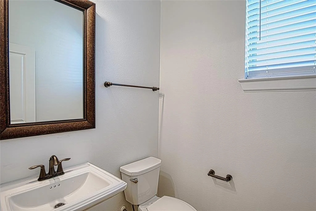 Photo of 19530 Mills Glen Drive
