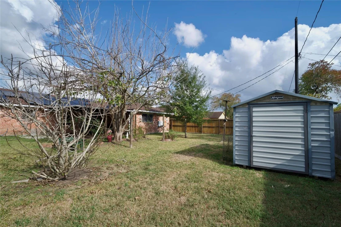 Photo of 6219 Darlinghurst Drive