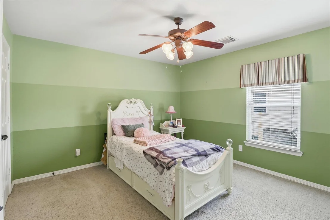 Photo of 20318 Pebble Hollow