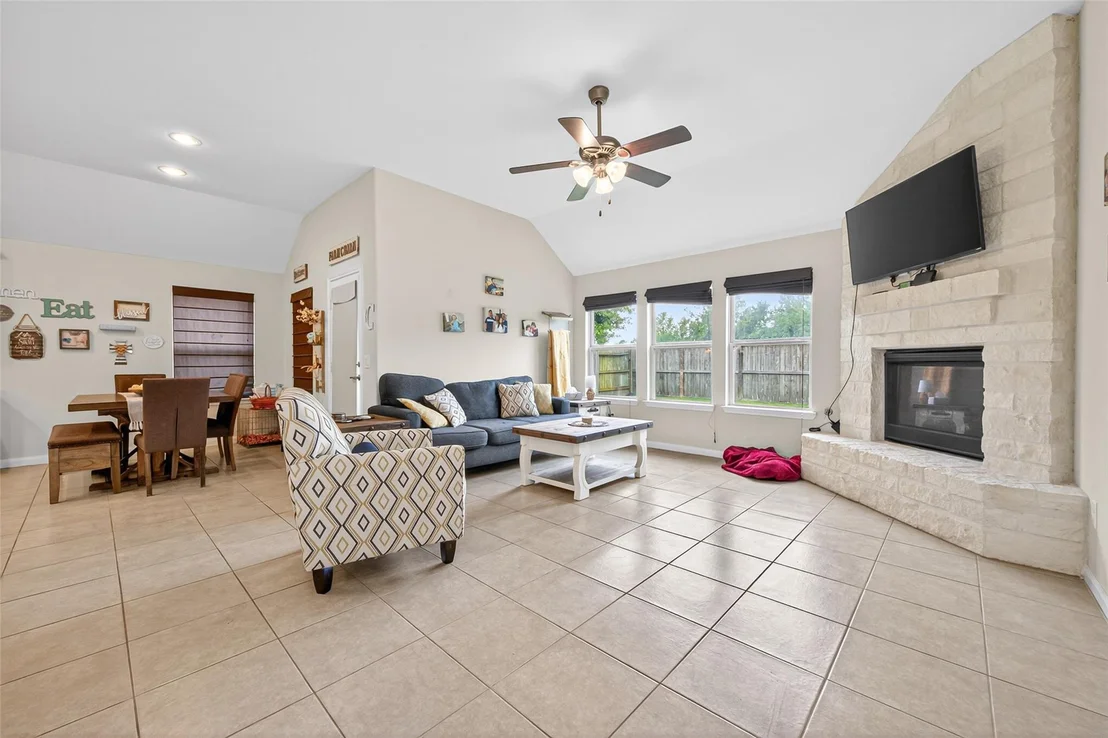 Photo of 4507 Argonne Woods Drive