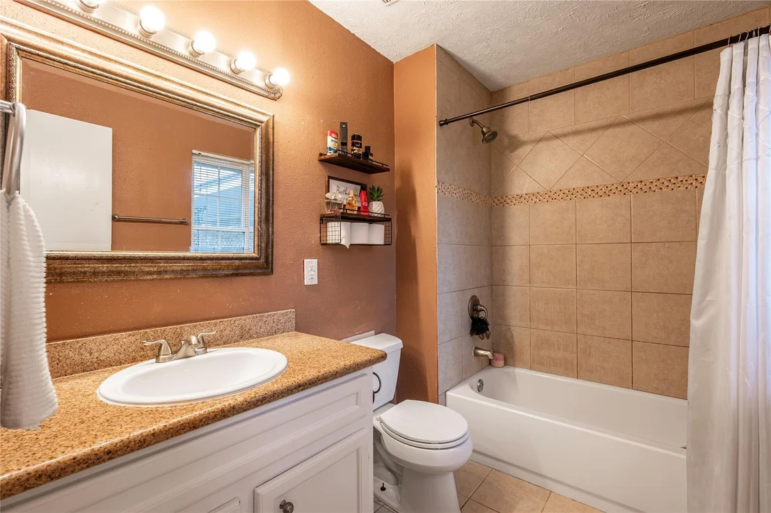 Photo of 4908 Holly Park Drive