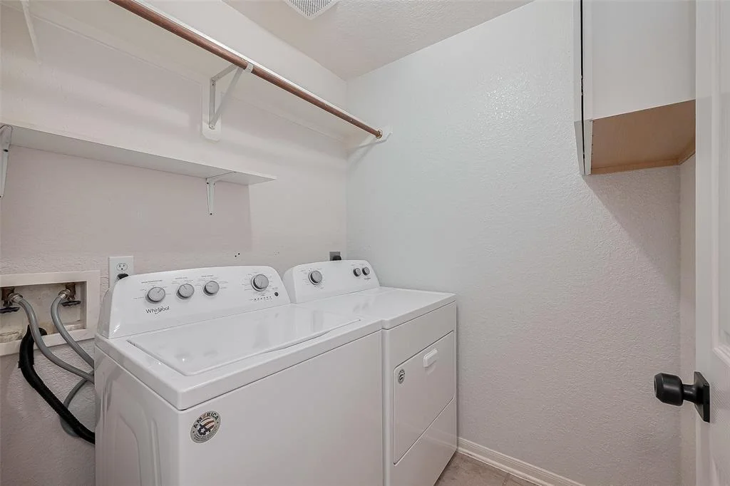 Photo of 31 Shimmer Pond Place