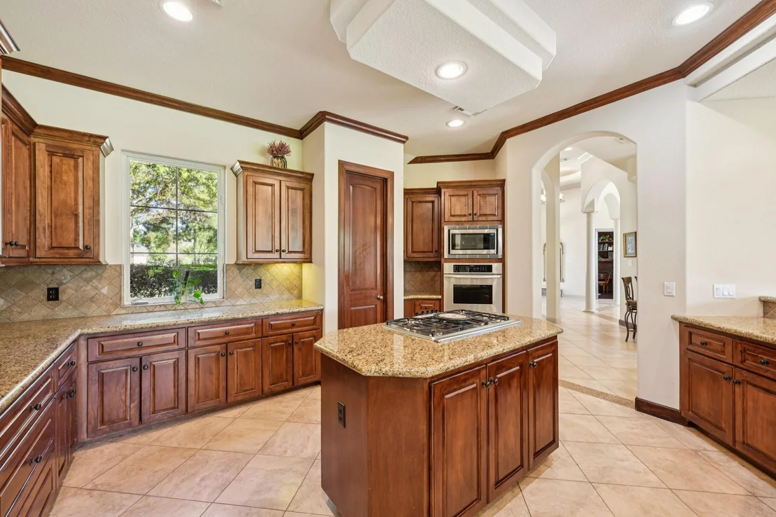 Photo of 51 Sandown Park Drive