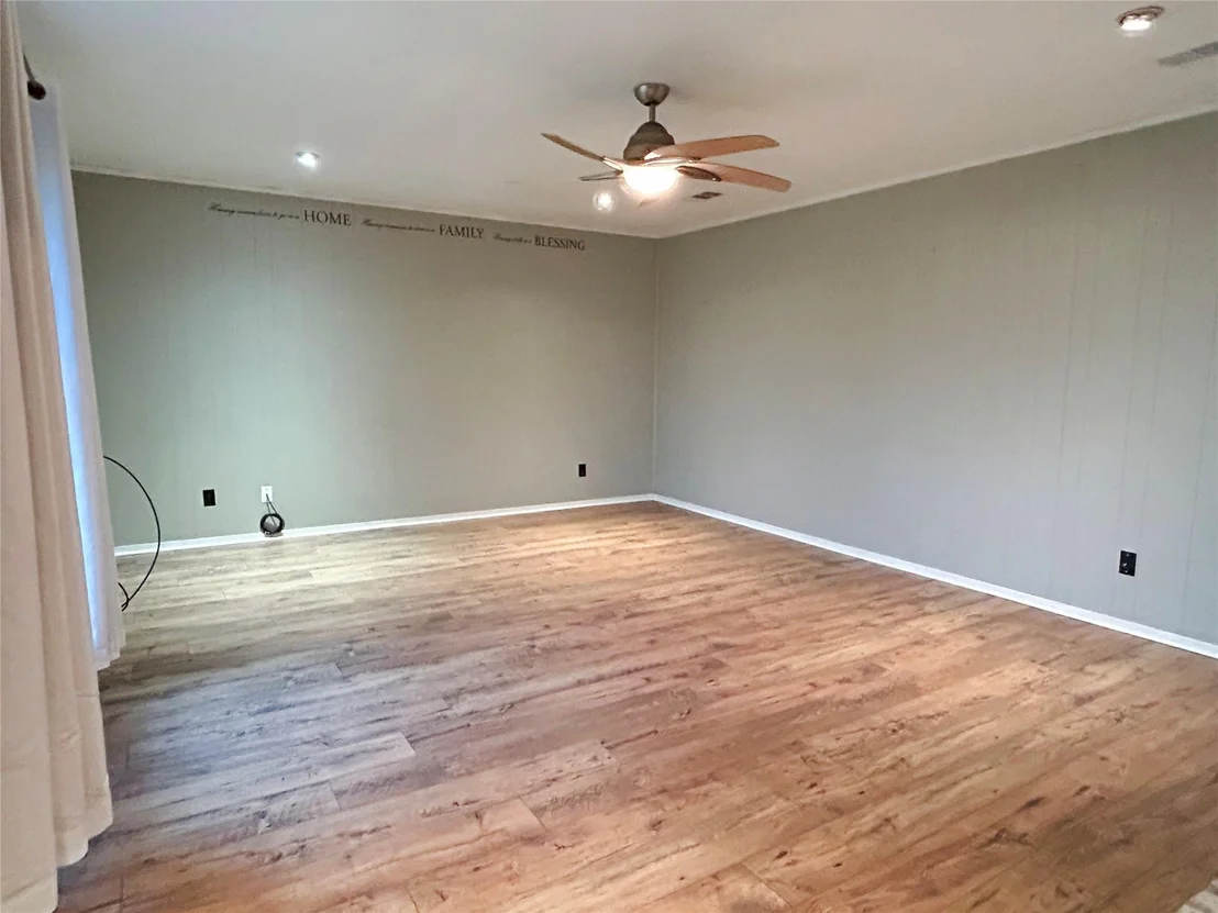 Photo of 6132 Fox Ridge Drive