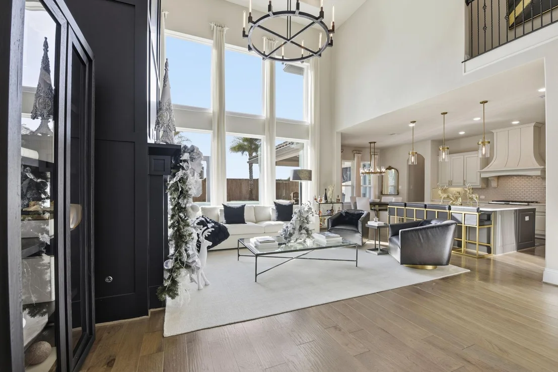 Photo of 5811 Stratton Woods Drive