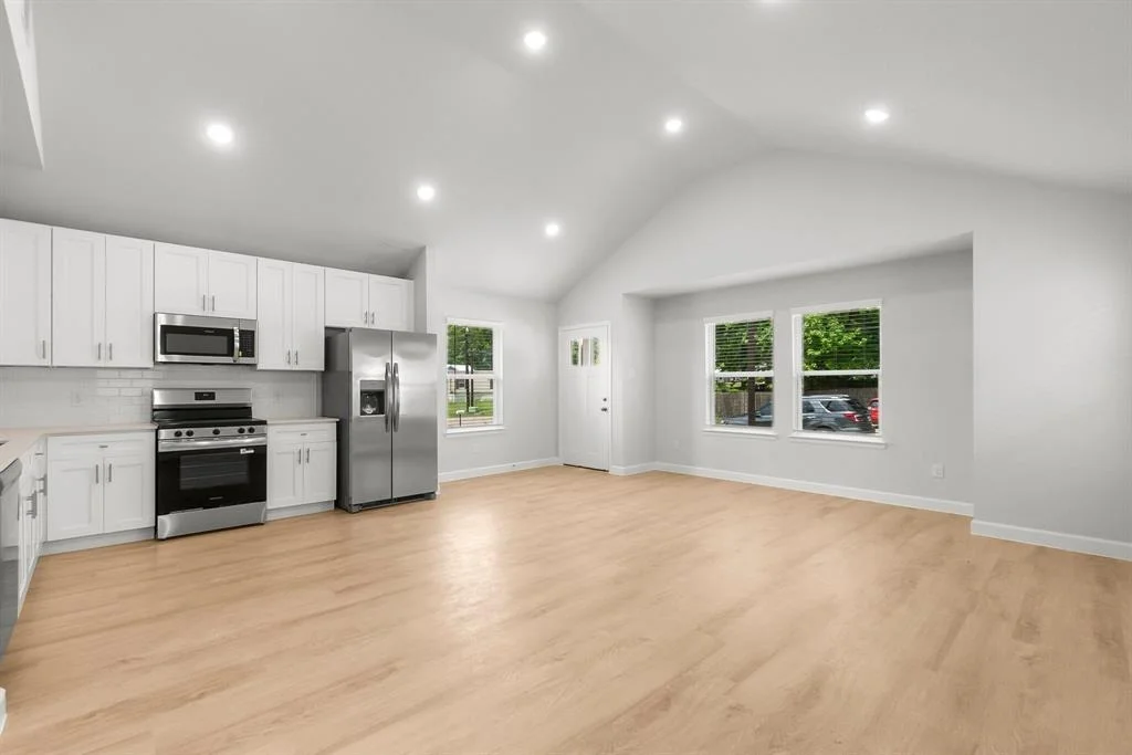 Photo of 16955 Balmoral