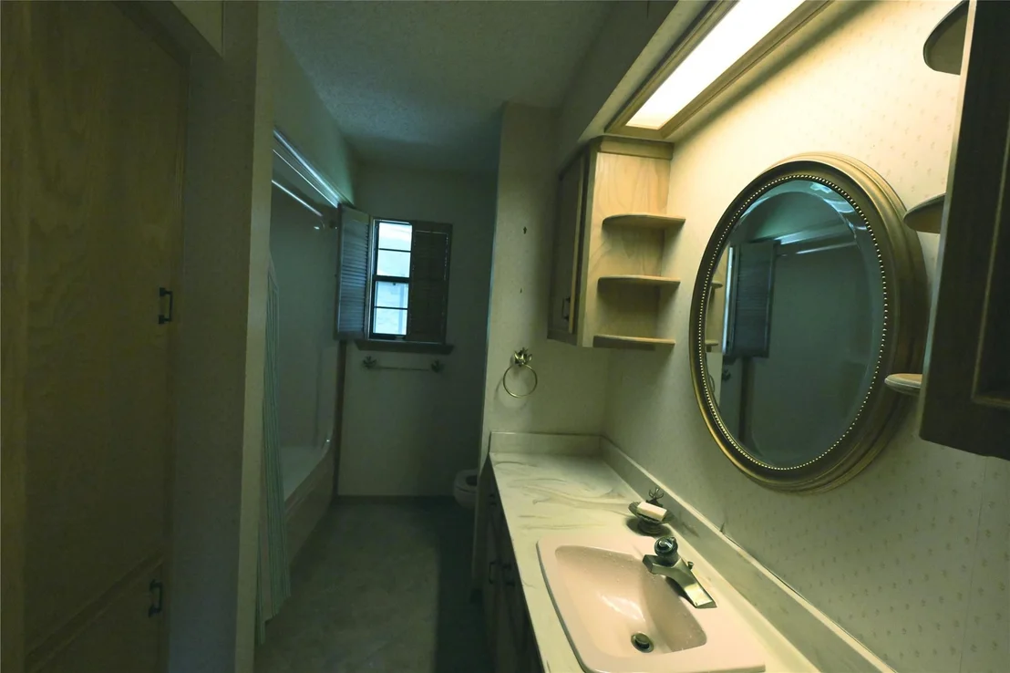 Photo of 390 Johnson Road