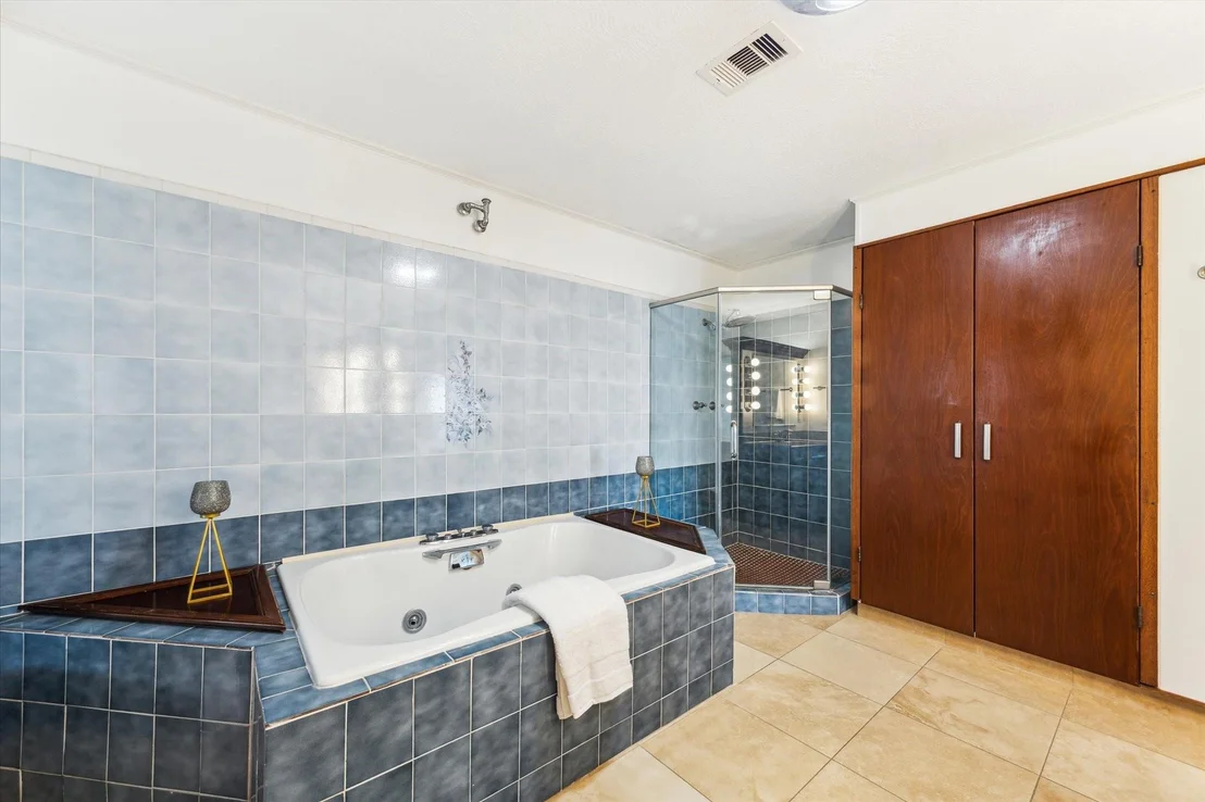Photo of 2414 Baycrest Drive