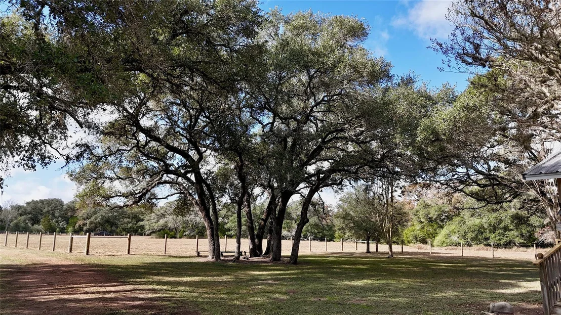 Photo of 415 County Road 457