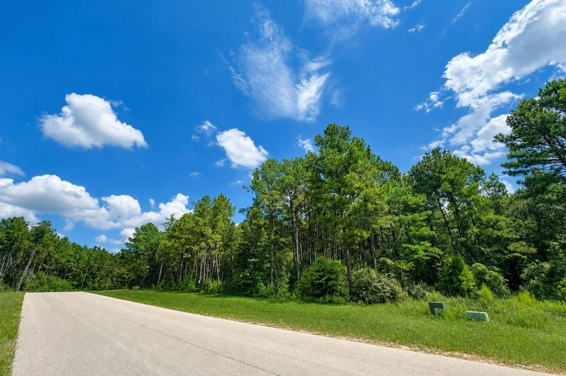 Photo of 15738 Wooded Trail Way