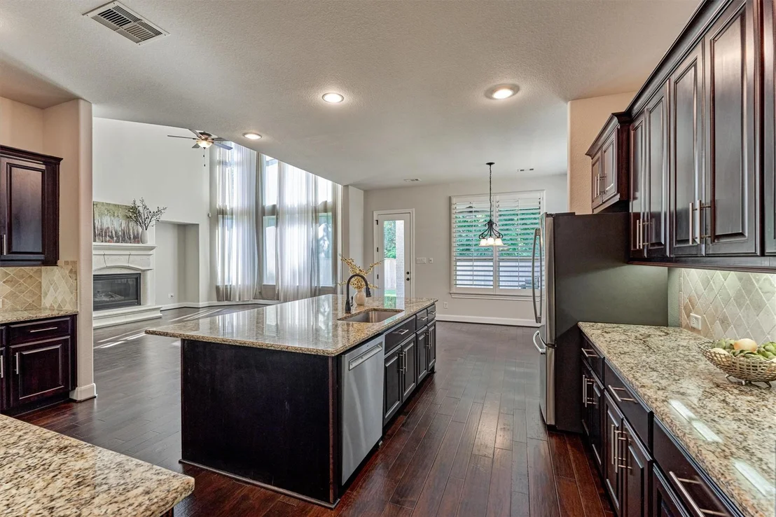 Photo of 25 Red Moon Place