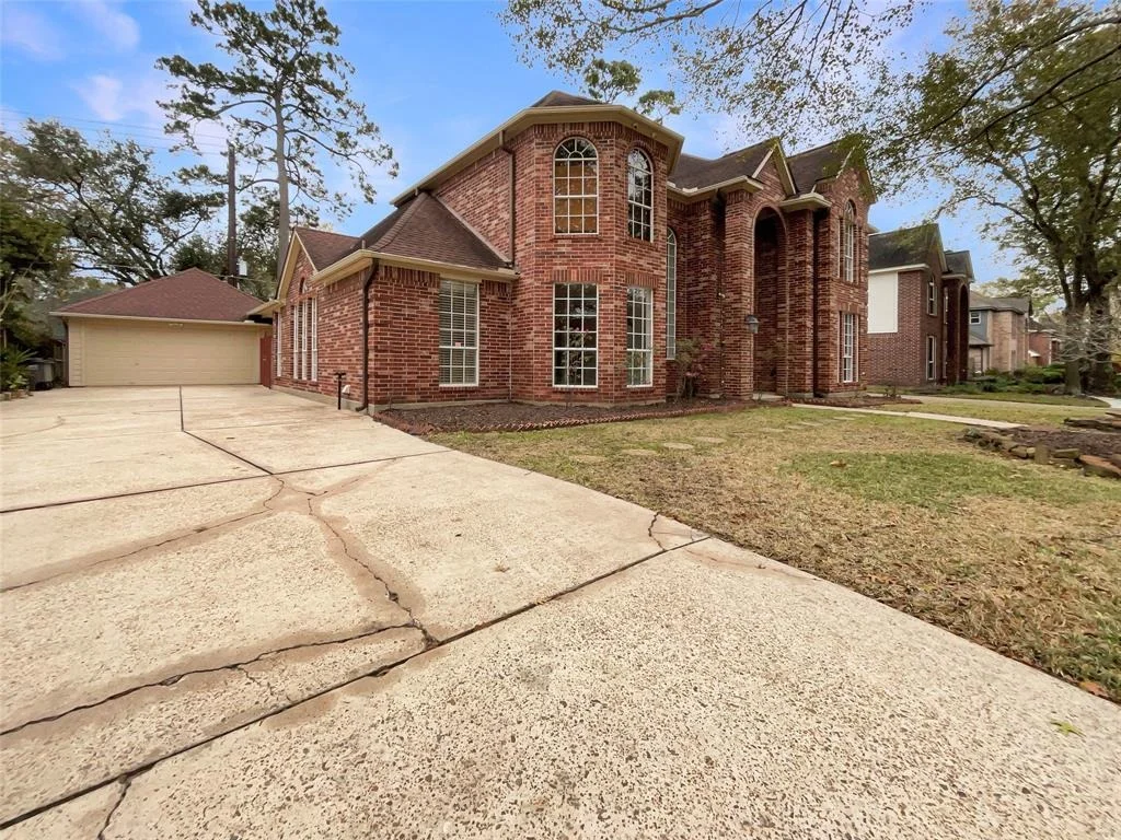 Photo of 18418 Forest Elms Drive
