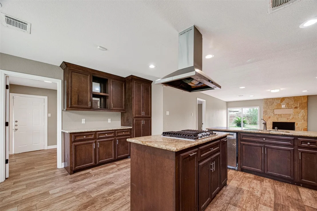 Photo of 12839 Eastbrook Drive