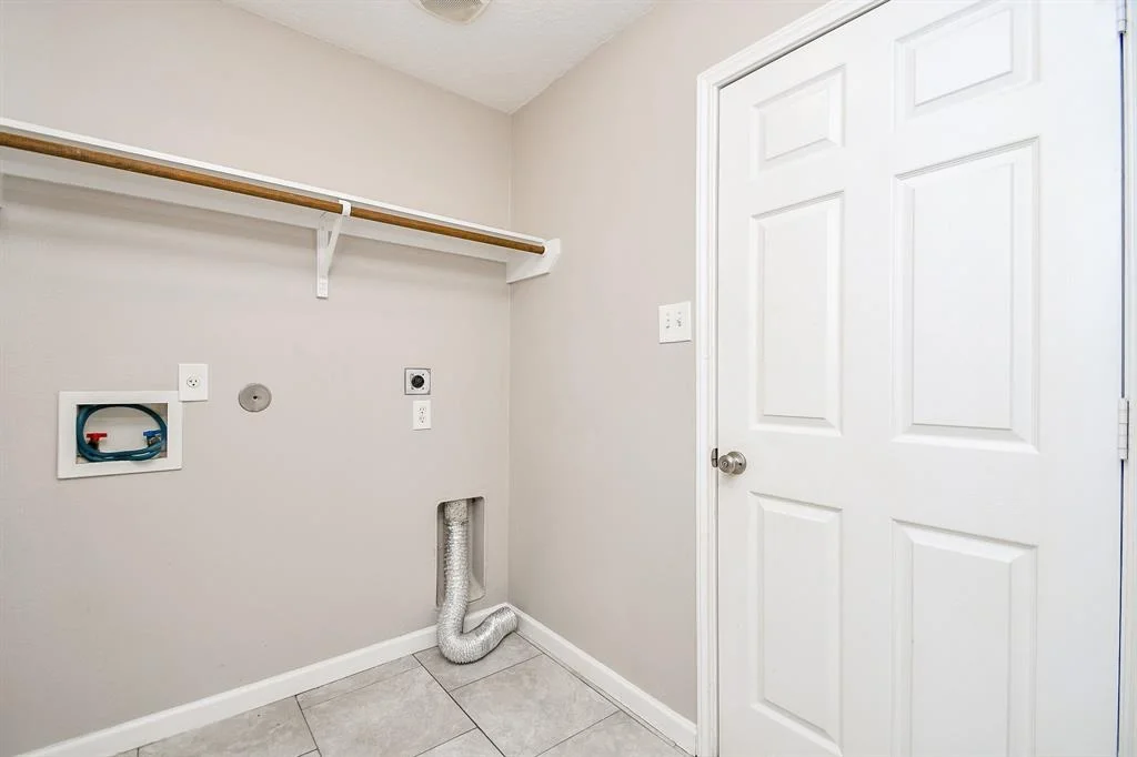 Photo of 7119 White Willow Lane