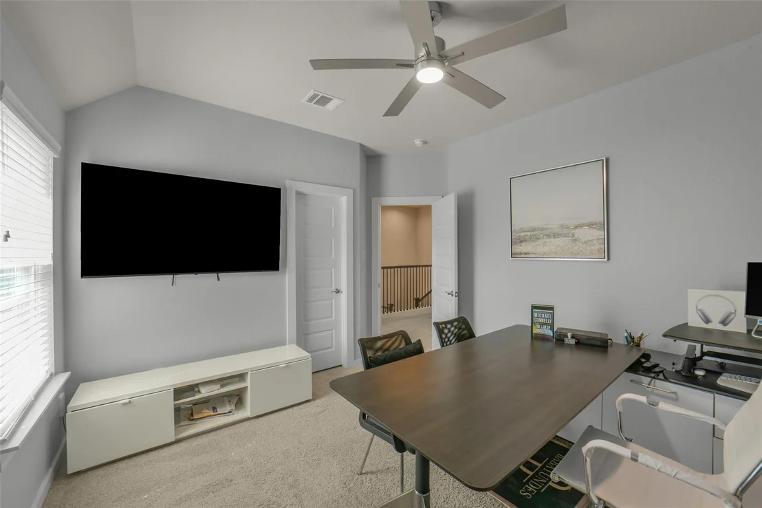 Photo of 23610 Iris Field Court