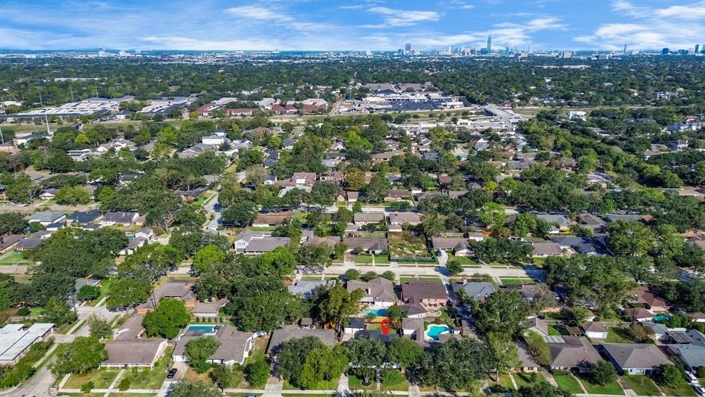 Photo of 5434 Dumfries Drive