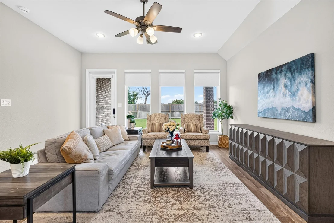 Photo of 5002 Morrison Drive