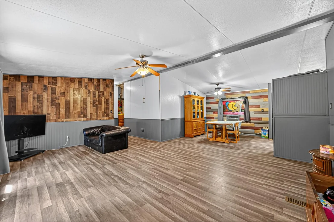 Photo of 1031 Morris Creek Road