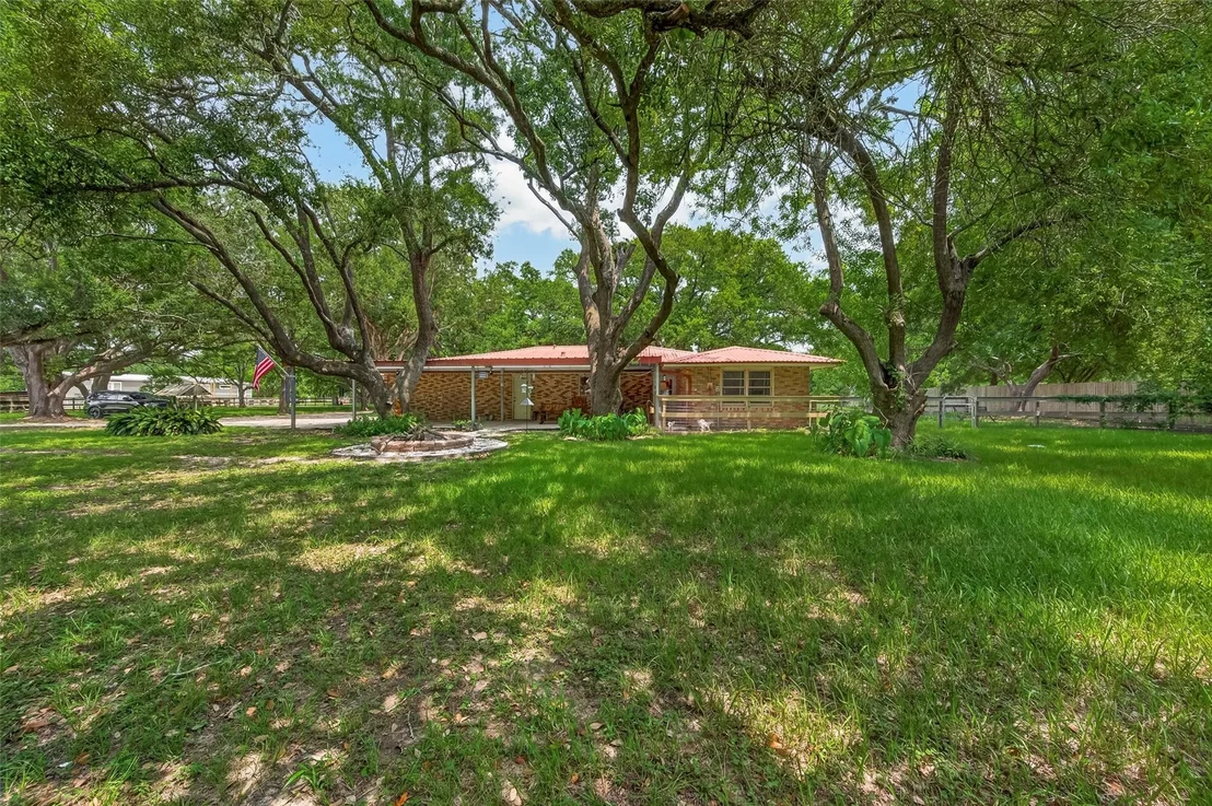 Photo of 5606 Highland Road