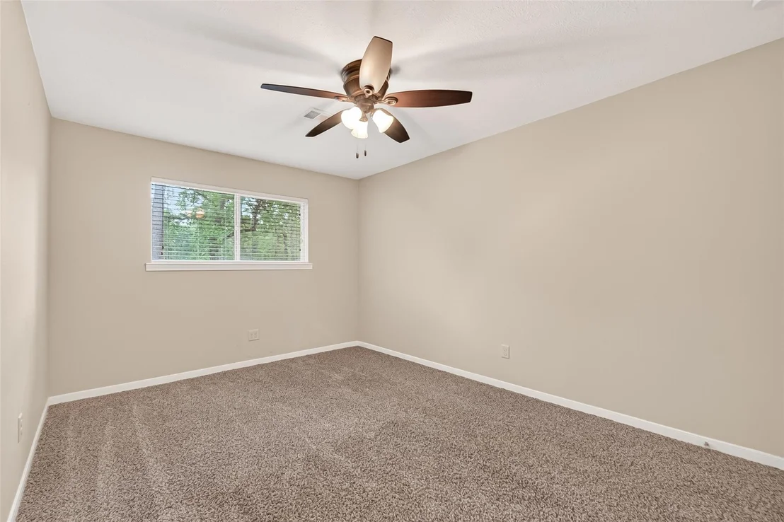 Photo of 2182 Tree Lane