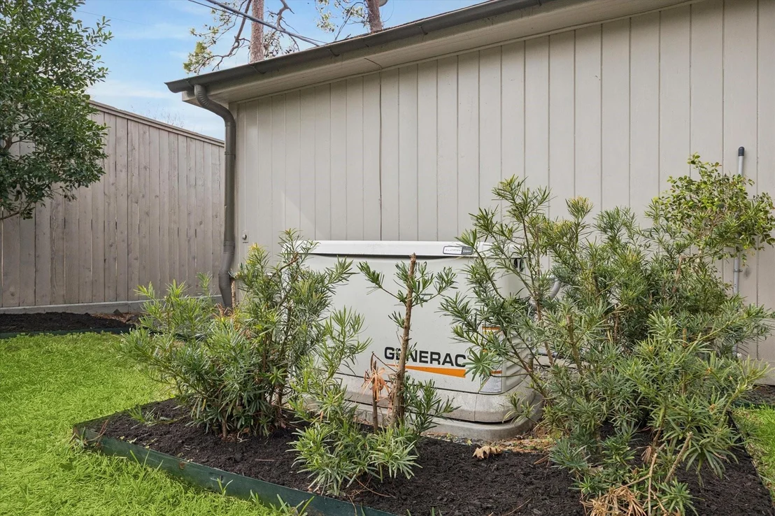 Photo of 10043 Longmont Drive