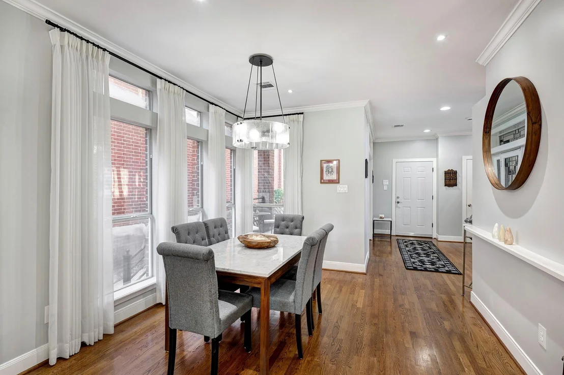Photo of 312 Knox Street